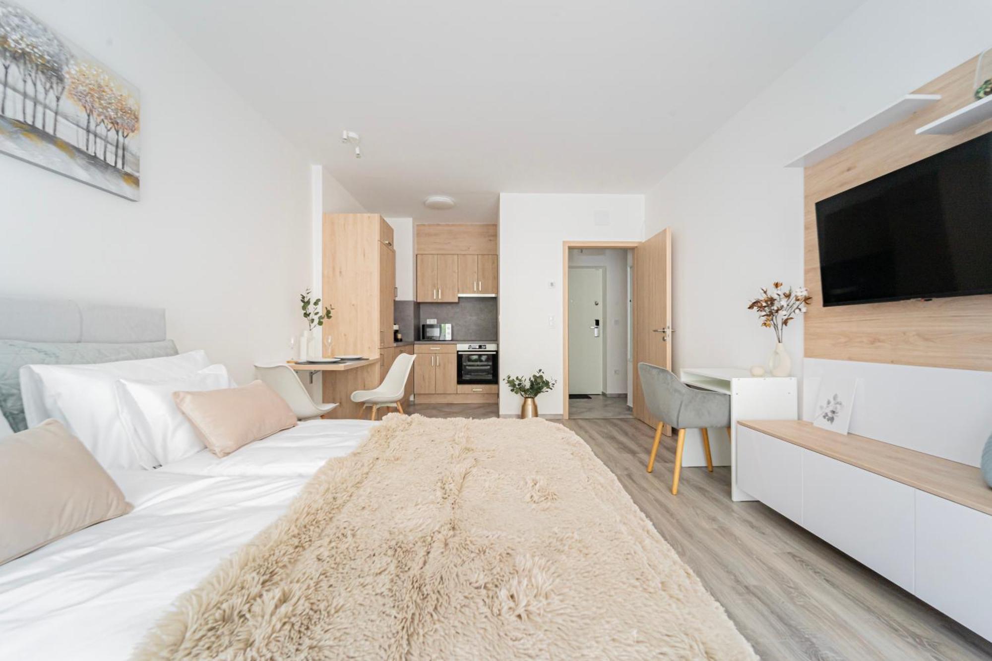 Westside Garden Apartments By Urbanrent Будапеща Екстериор снимка