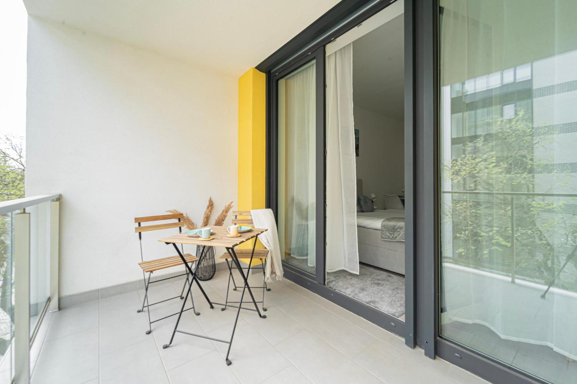 Westside Garden Apartments By Urbanrent Будапеща Екстериор снимка