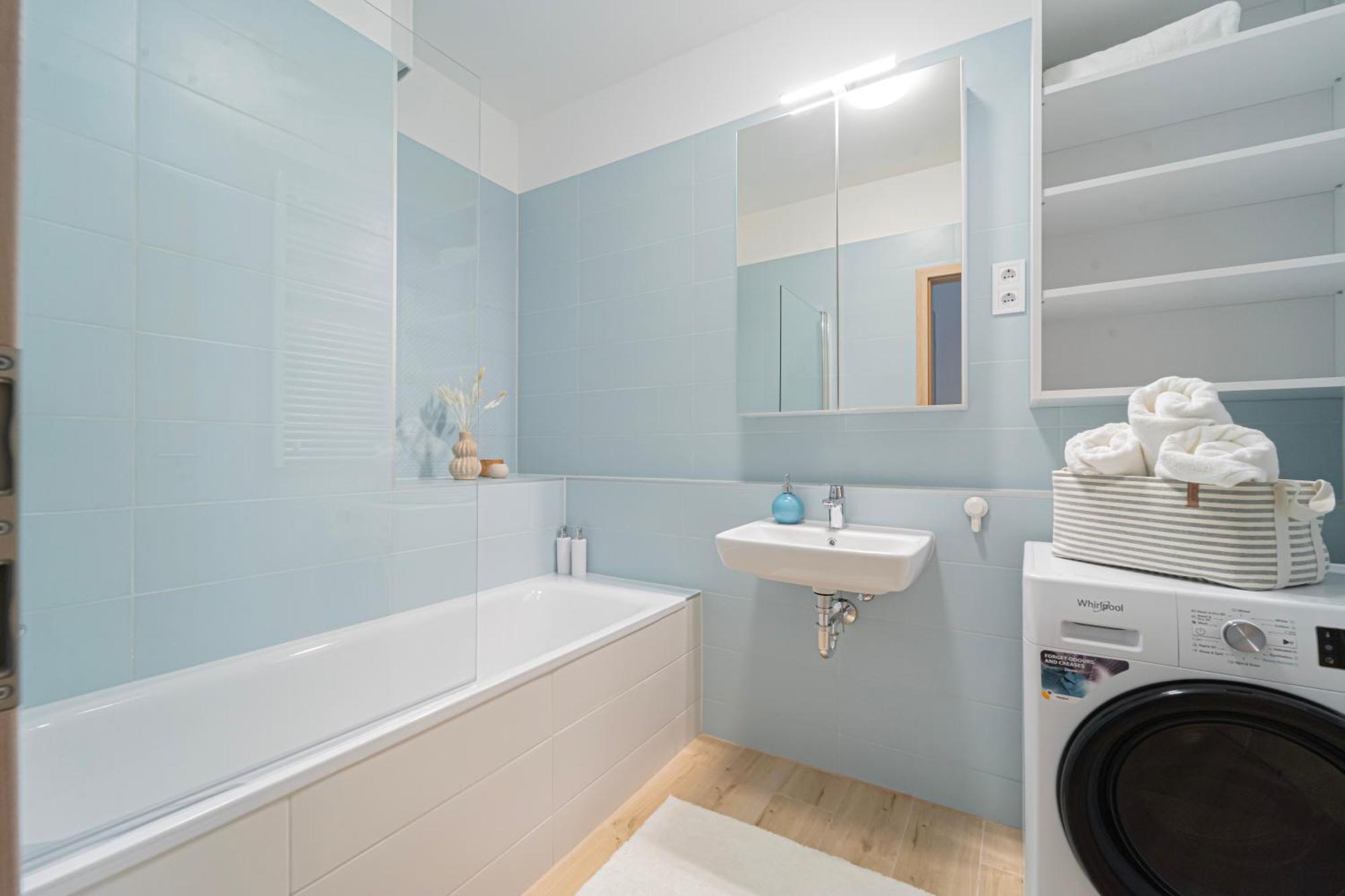 Westside Garden Apartments By Urbanrent Будапеща Екстериор снимка